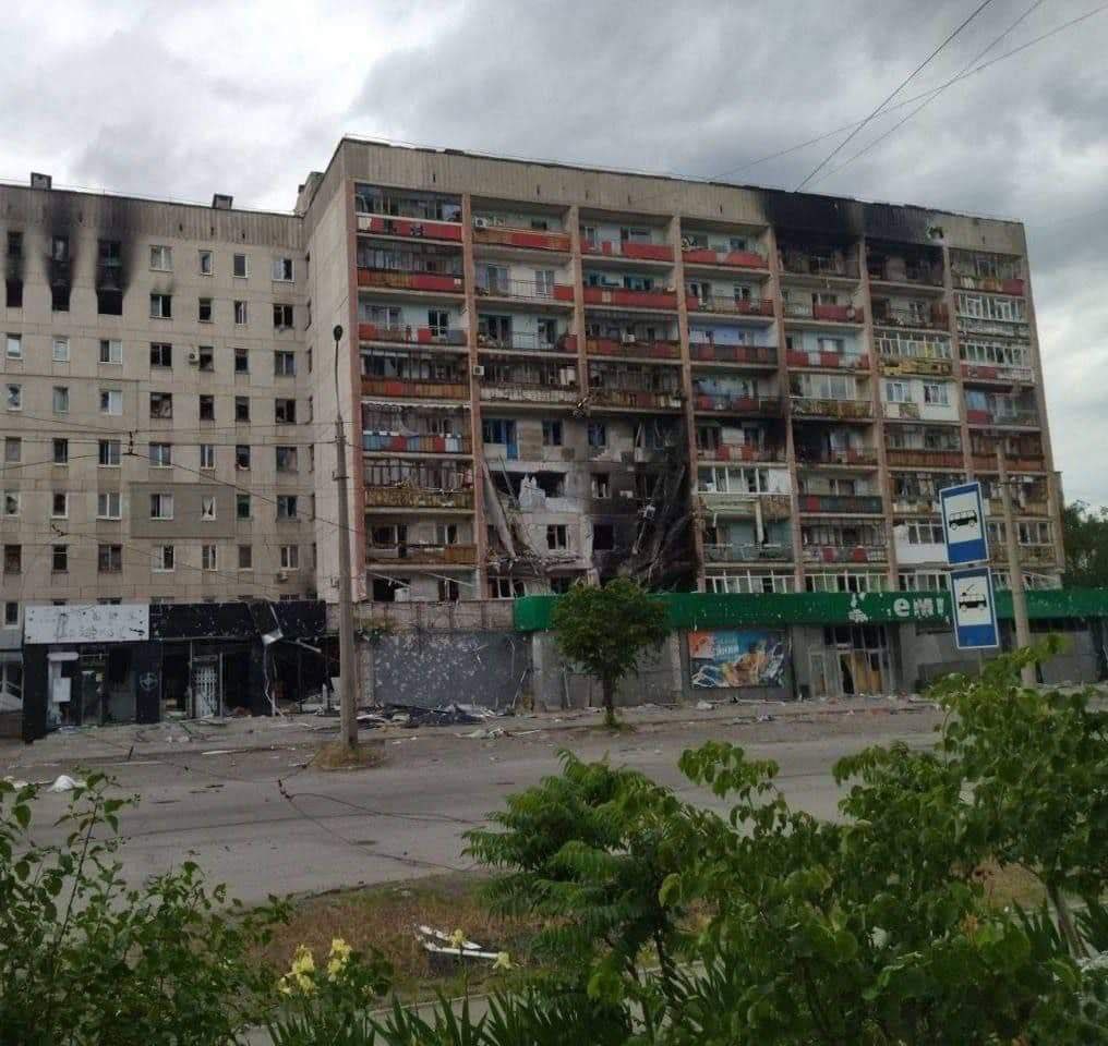Sievierodonetsk buildings and bodies: cost of delayed arms supplies