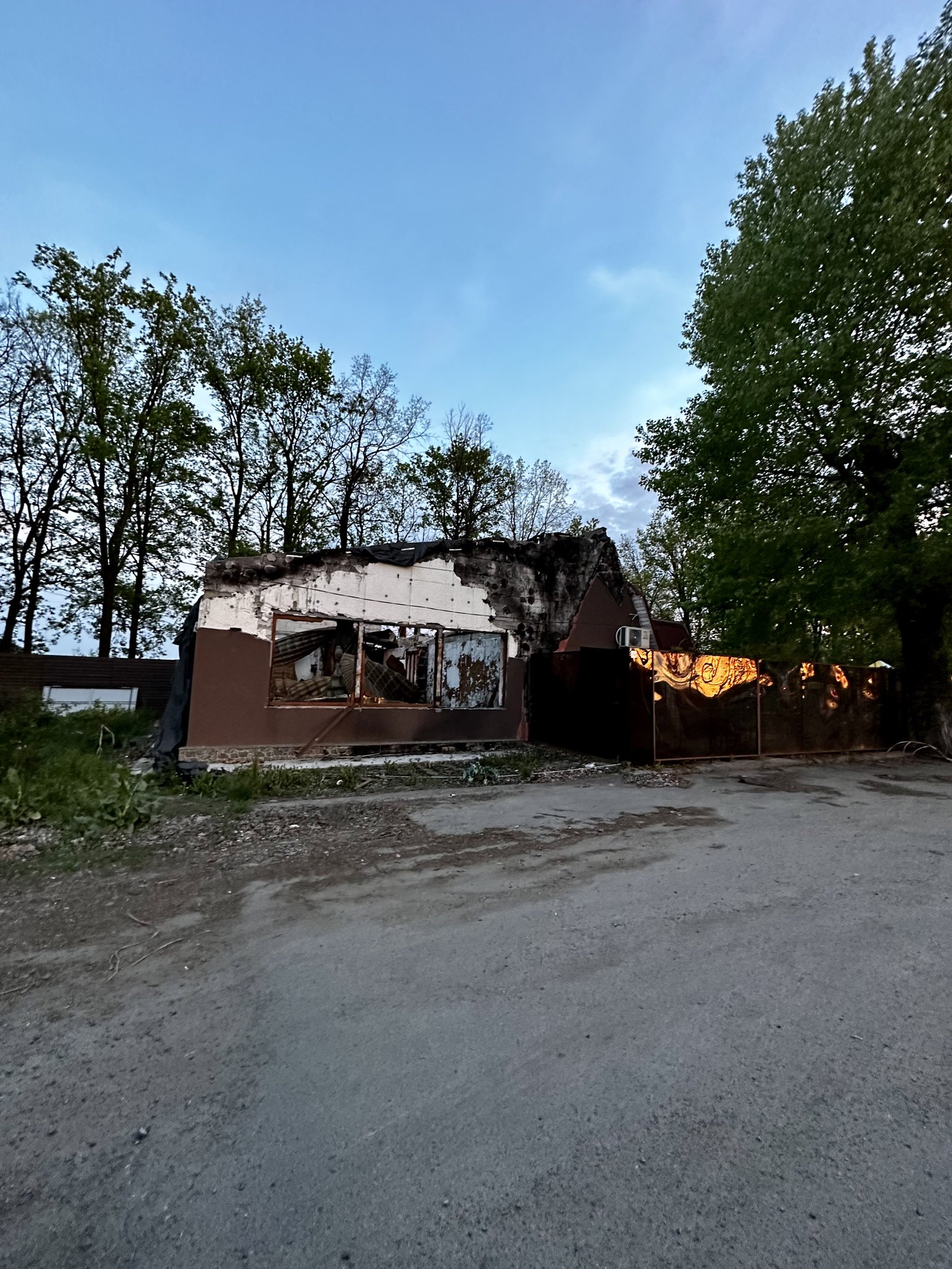 Russian missiles strike farm and shop in Ukraine