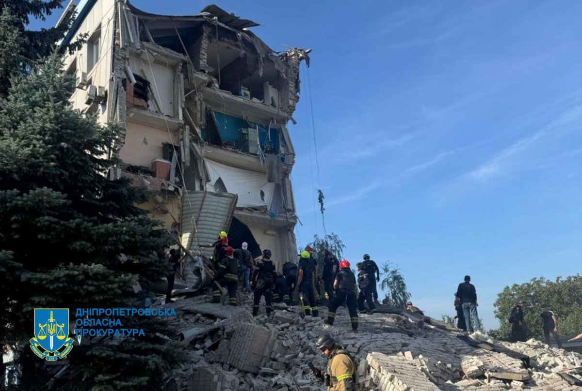 Kryvyi Rih police department hit by missile, four injured.