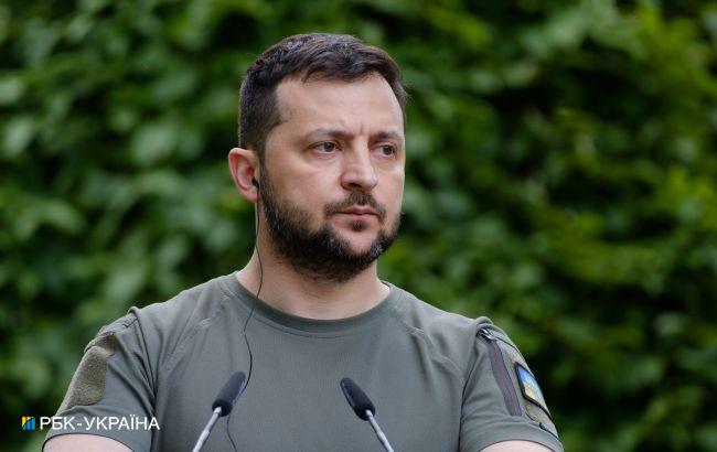 Zelenskyy calls for more sanctions as gas prices surge over $2,000