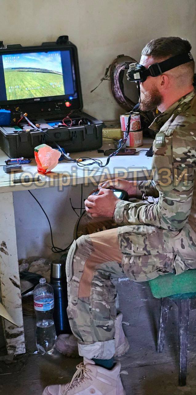 Ukrainian FPV drone operators from the Omega Special Purpose Center