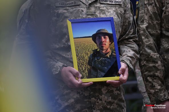 Honoring fallen heroes of the war with Russia