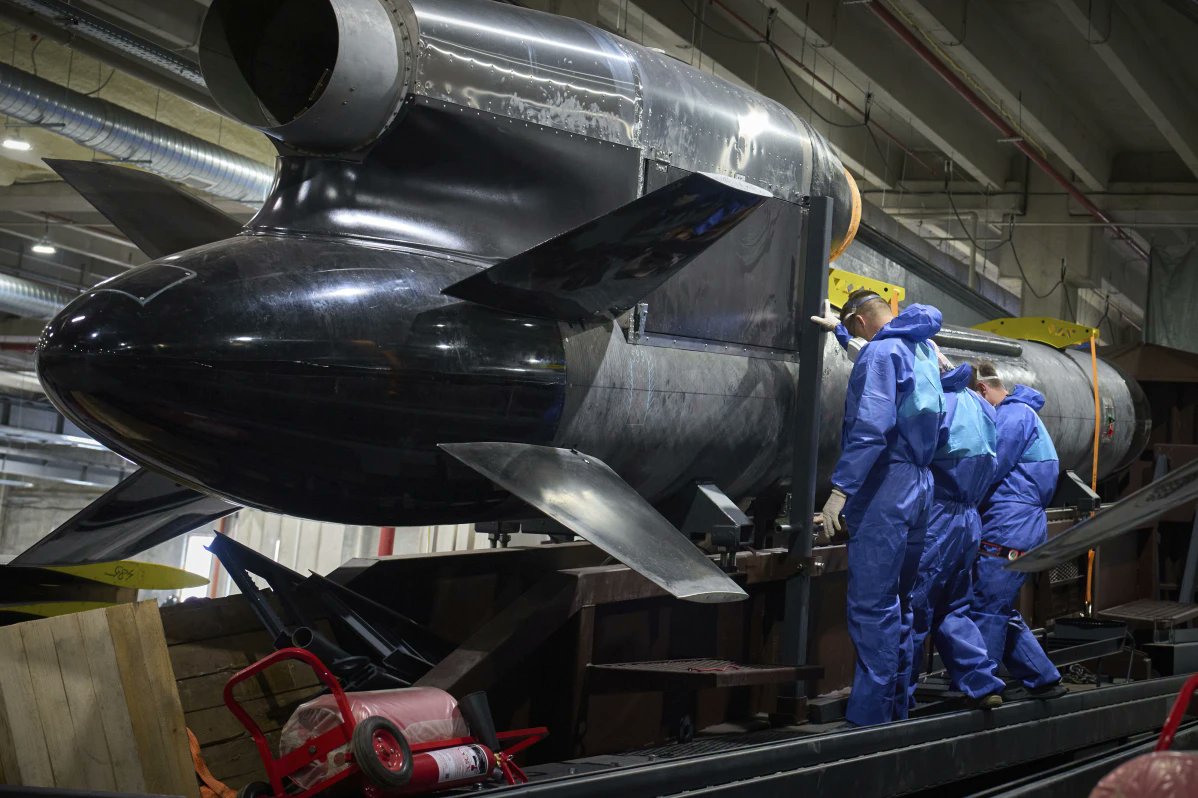 Ukraine unveils 1,000+ km drone and 3,000 km missile