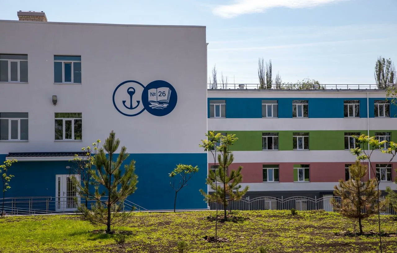 Mariupol school #26 destroyed by Russian army