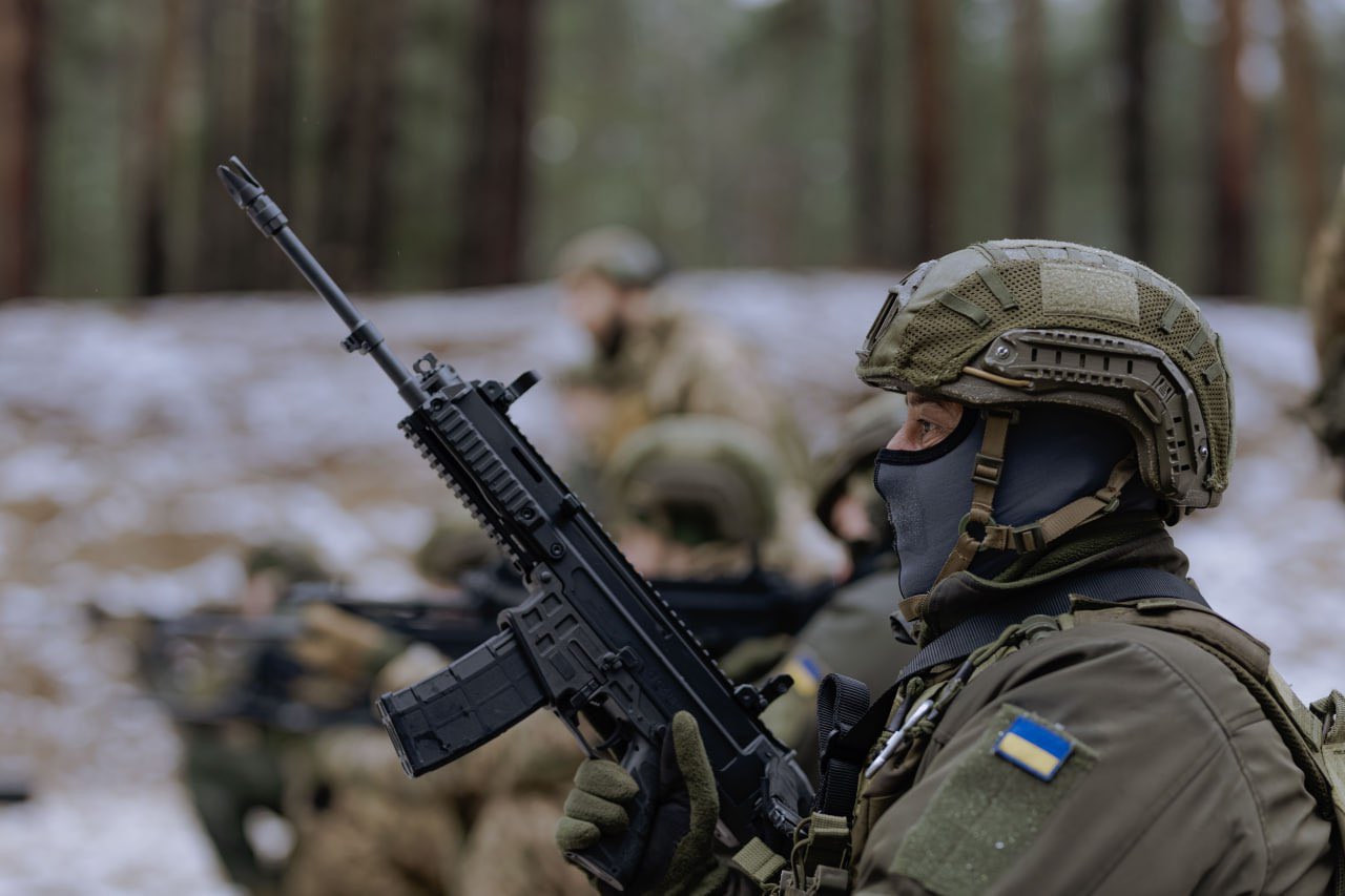 Ukrainian National Guard adopts Sich assault rifles