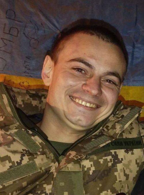 Tribute to Ukrainian defenders who died fighting Russian invaders