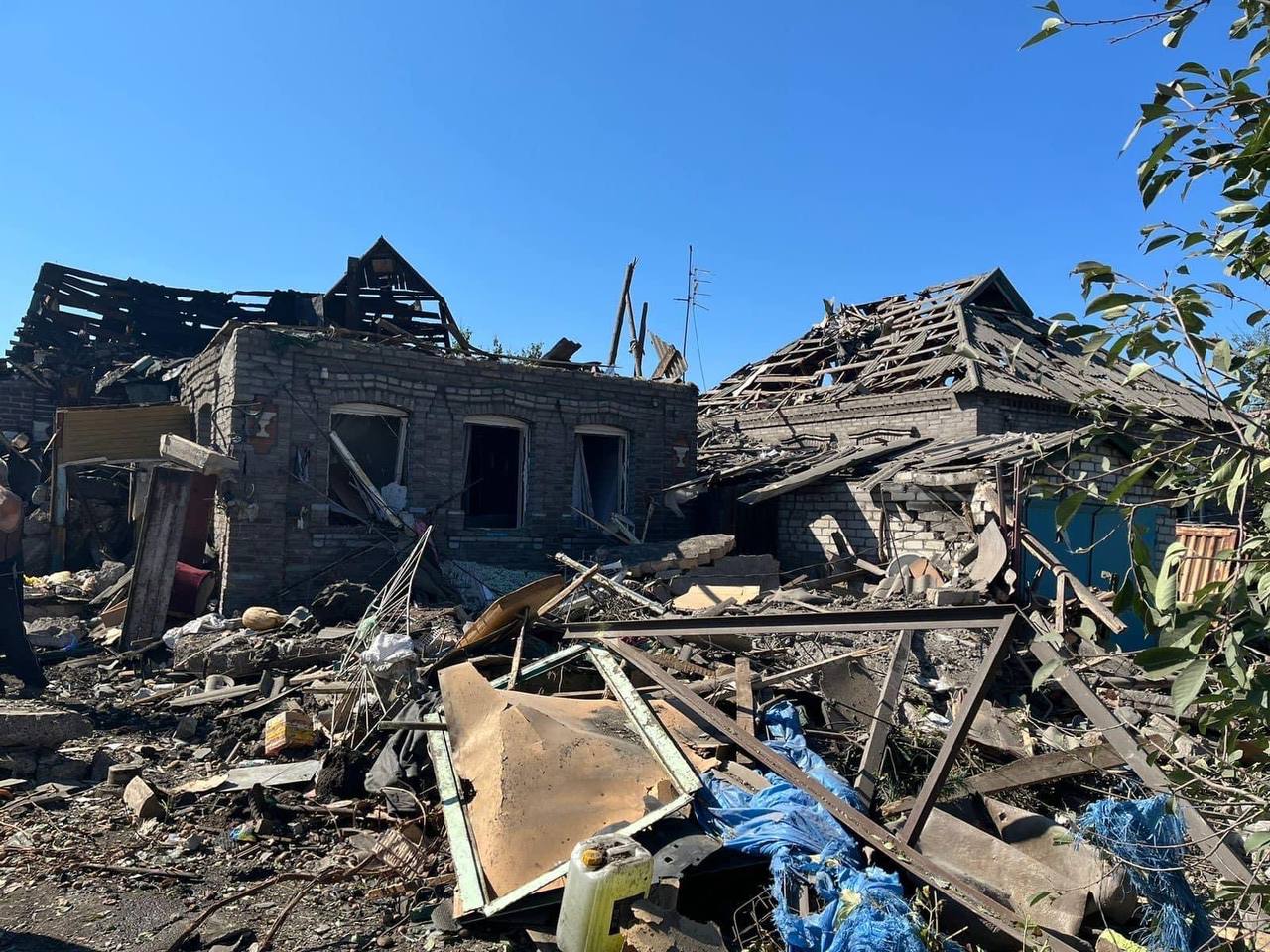 Russian fascists fire rockets at residential neighborhood in Kramatorsk