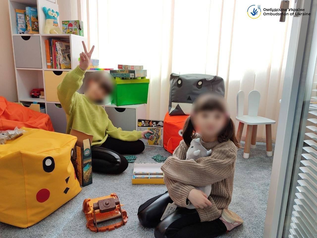 Ukraine brings back 7 children and families from occupied territories