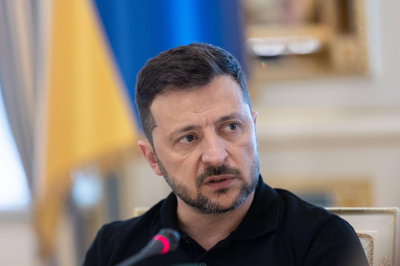 Zelensky Says Putin Pisses Off White House, Fears Drones, Troops Near Sumy