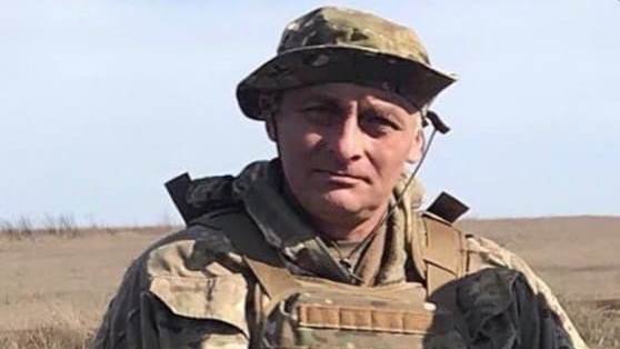 Daily moment of silence to honor fallen soldiers and civilians in Ukraine