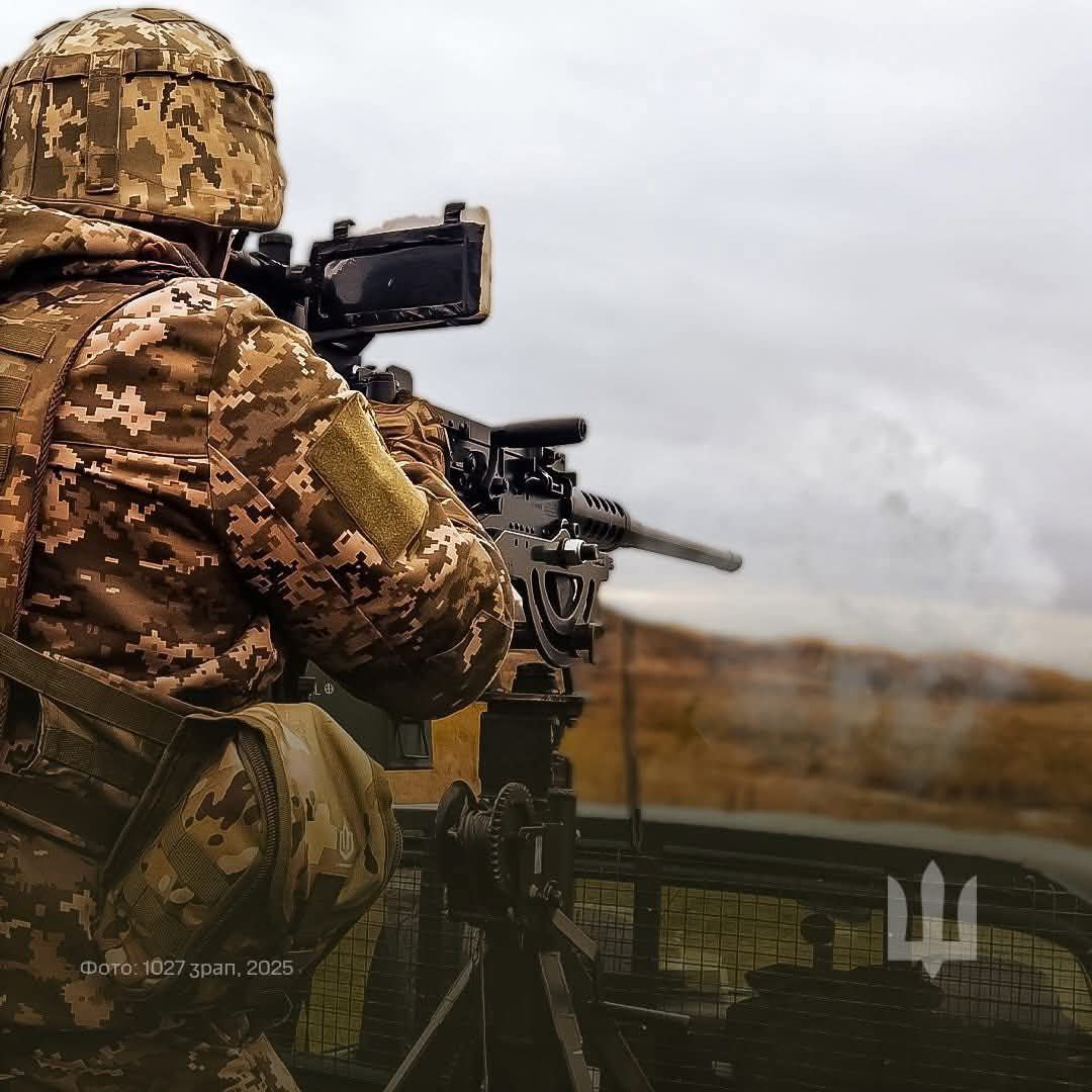 Continuous training makes reflexes fast and accurate for sky defense