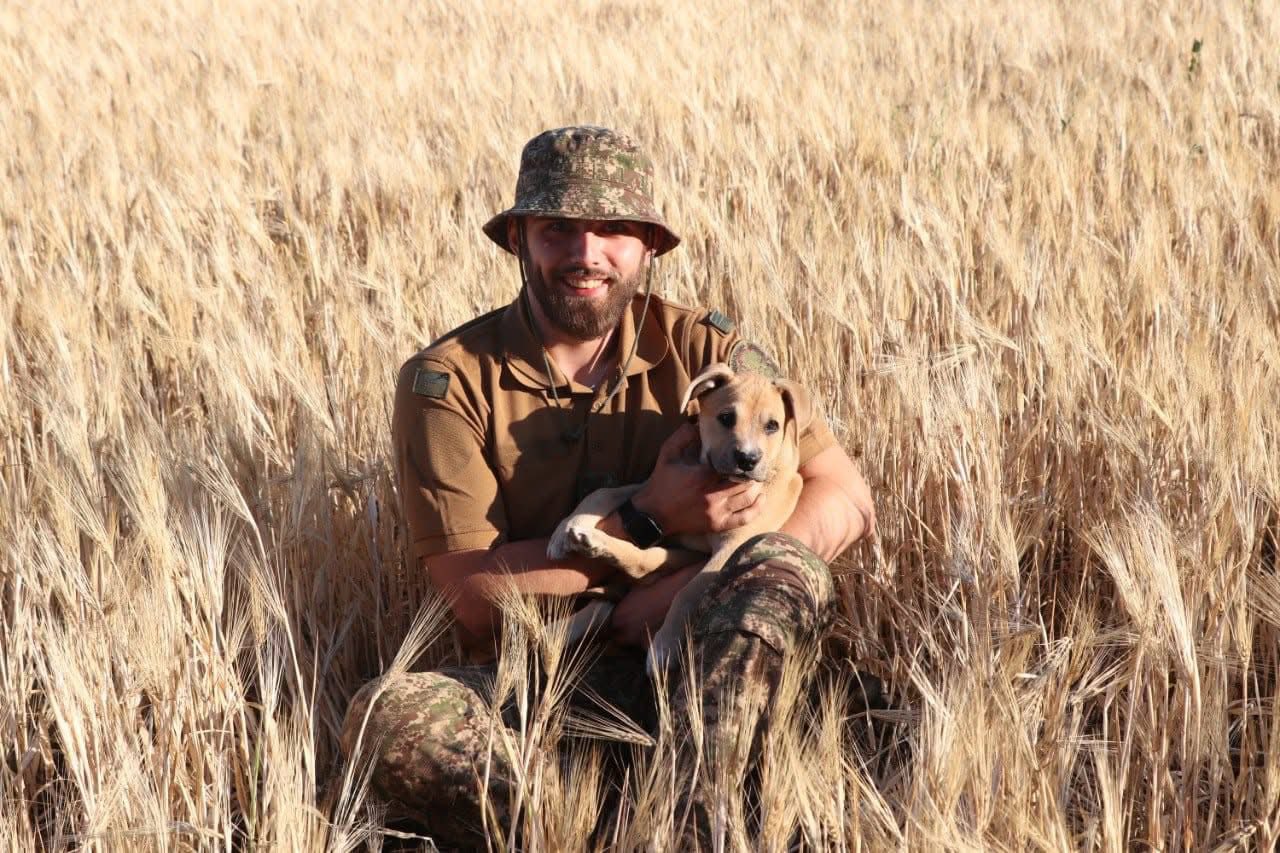 A tribute to camaraderie on the frontline