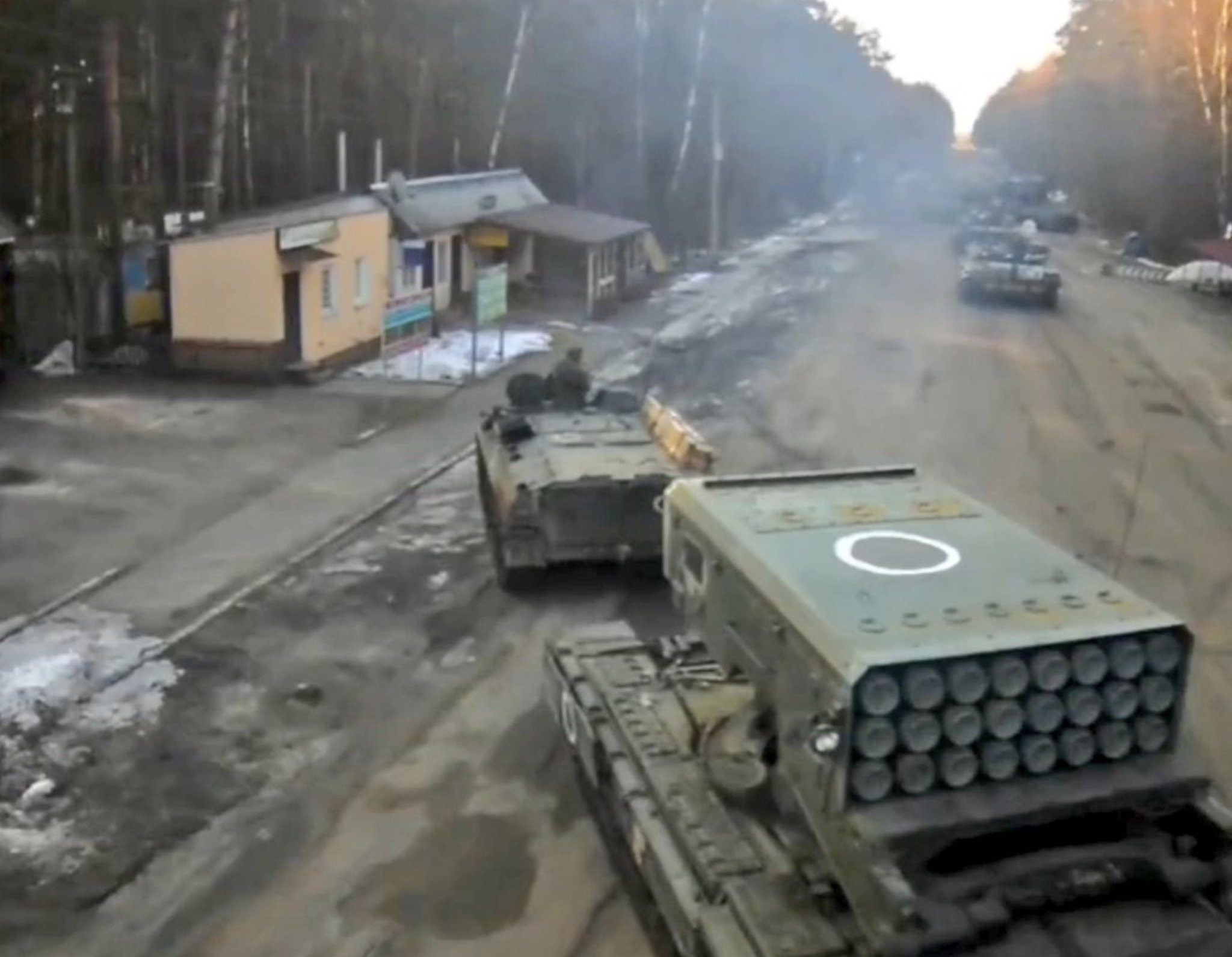 Russians deploy TOS-1 Buratino thermobaric MLRS in Ukraine