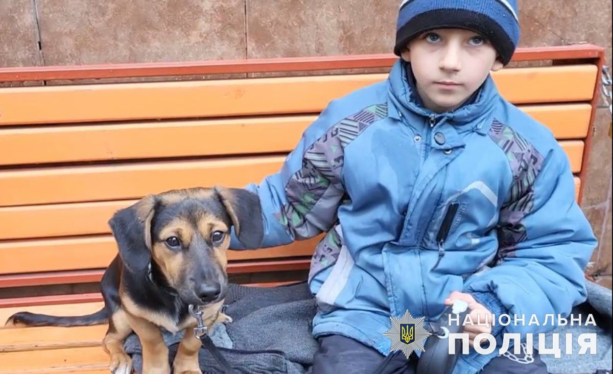 8-year-old Bohdan retrieves parents’ bodies under fire; police and dog rescue him