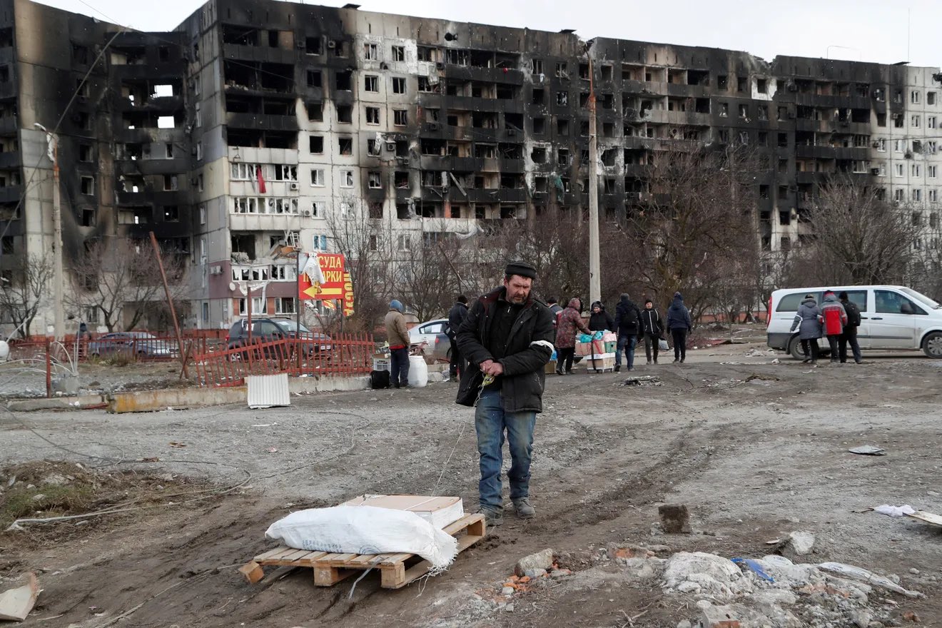 Mariupol mayor calls for full evacuation