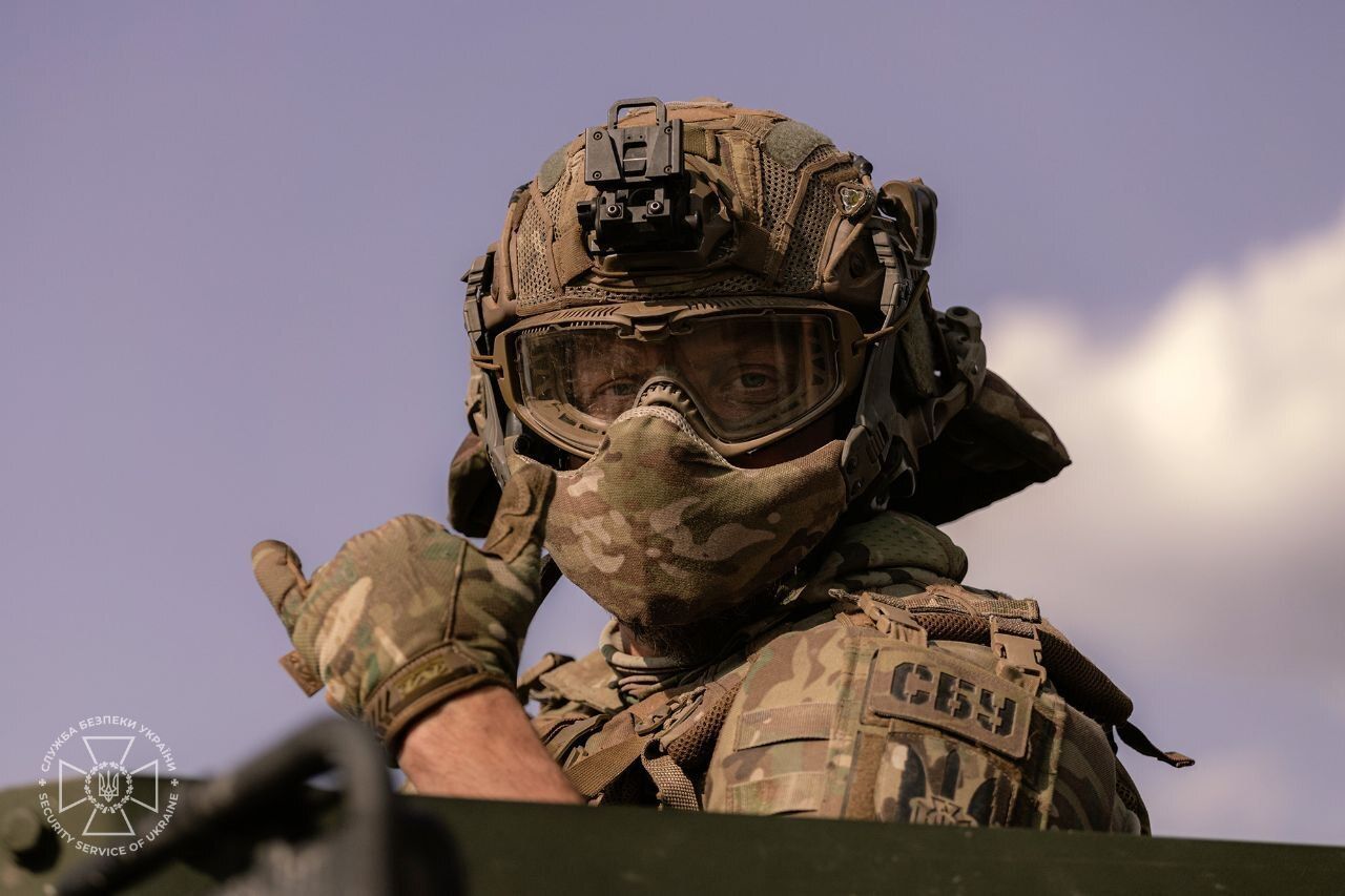 Behind every fight, those who never yield
