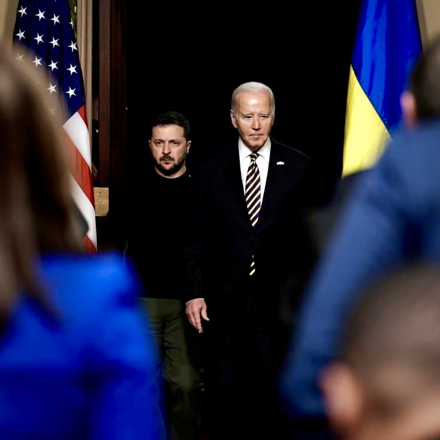 FT and WP miss key reason: Ukraine pays for US indecisiveness