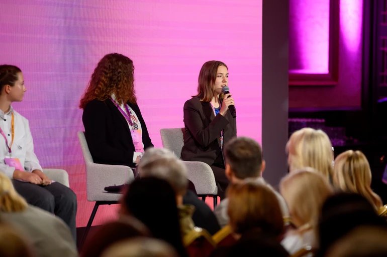 Ukrainian teen survivor founds youth council for frontline children