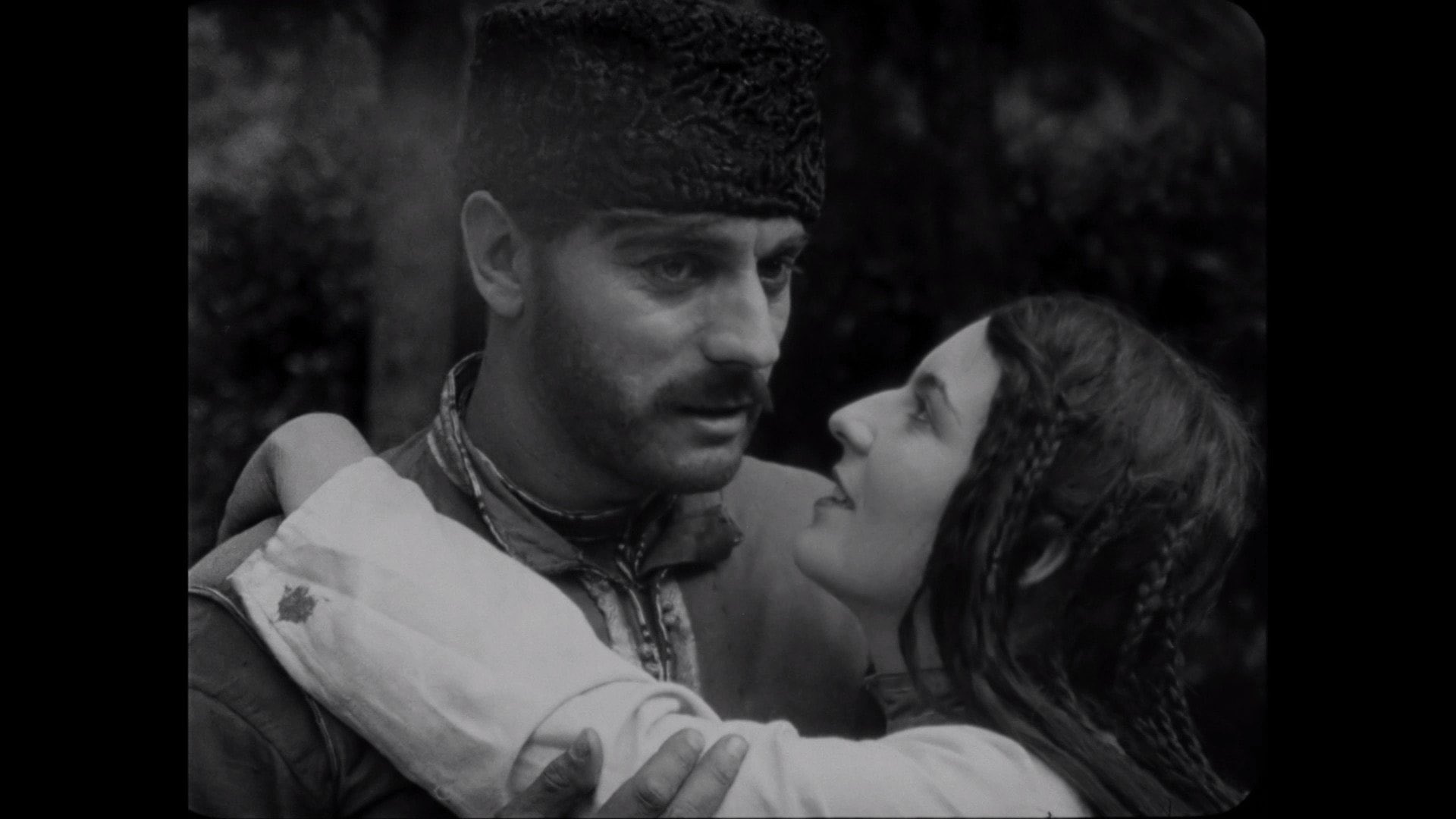 Qırımlı cinema legend Hayri Emir-zade’s tragic story of exile and lost grave