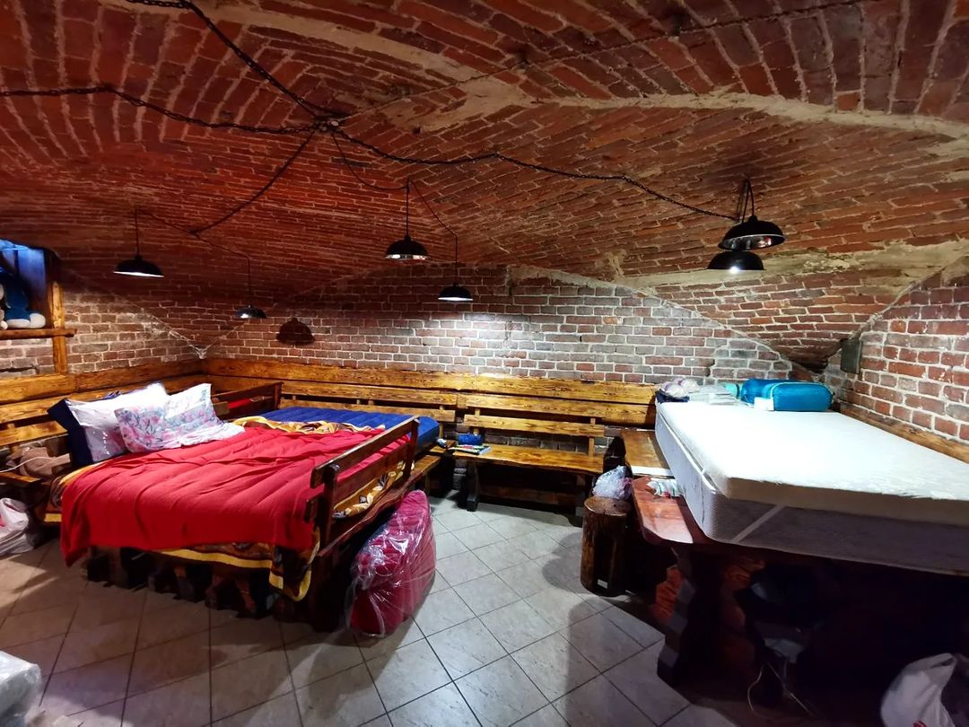Ukrainian NGO Tochka Opory opens LGTBQ+ shelters in Lviv, aiding around 100 people.