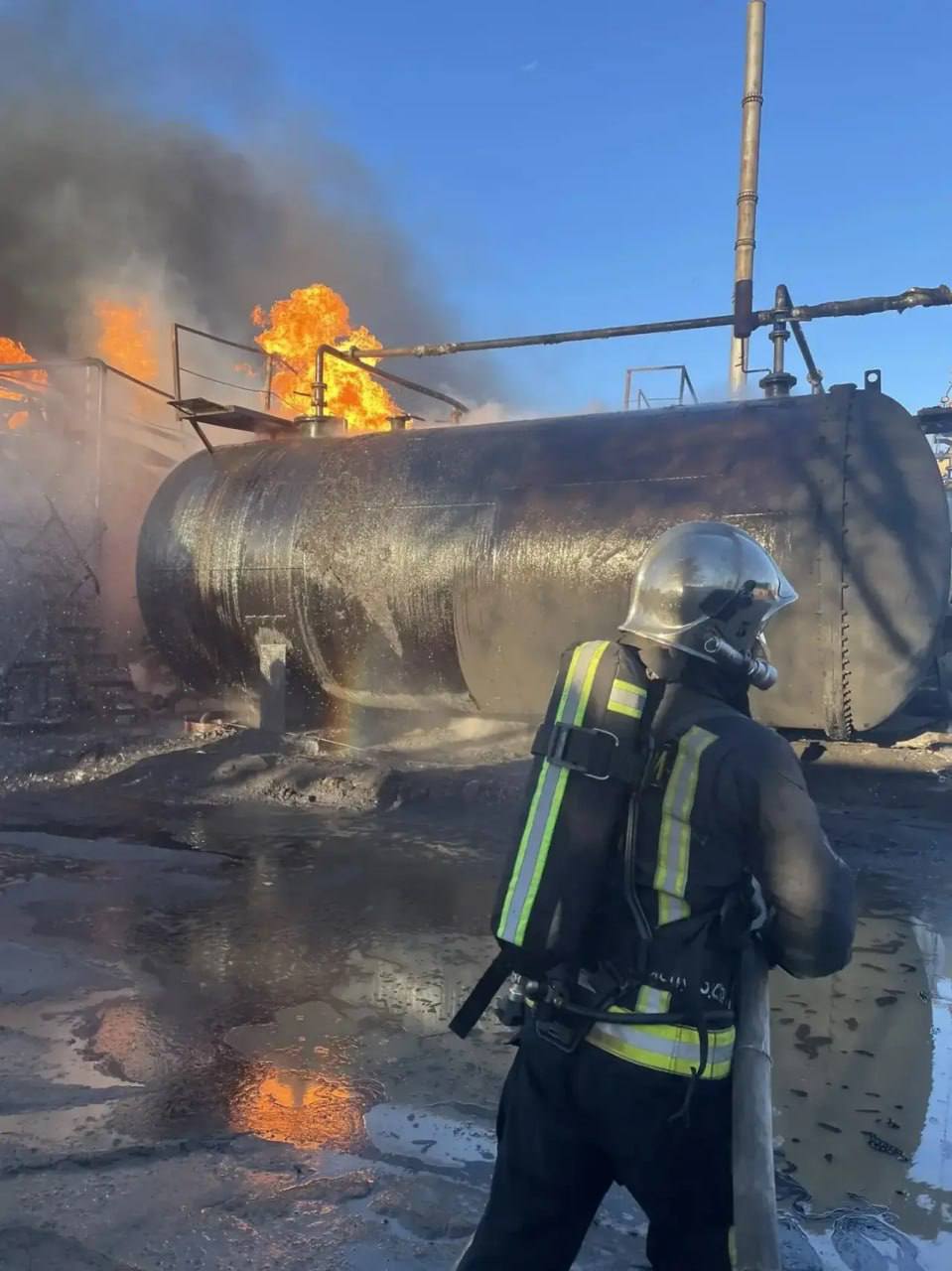 Fuel Tank Fire Reported in Orenburg, Russia