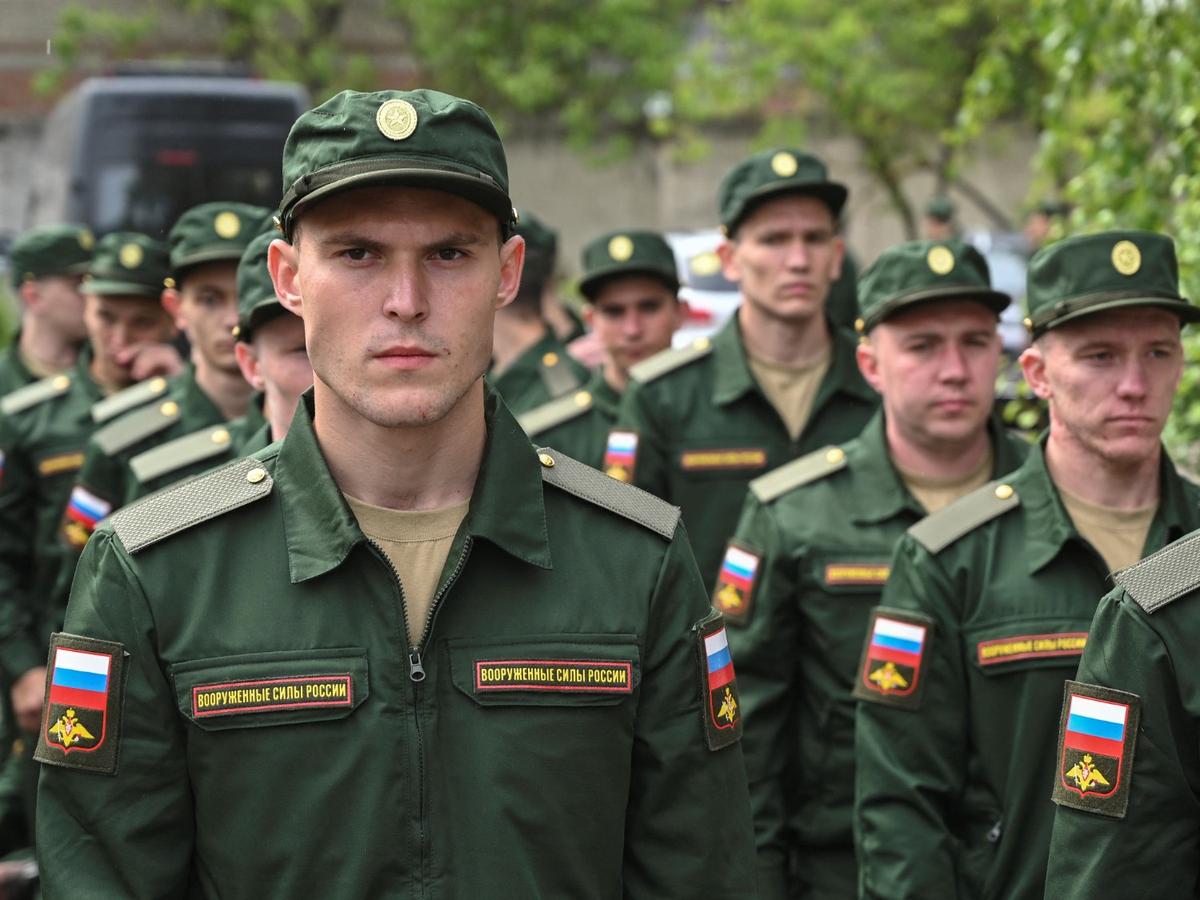 Ukraine warns of major Russian summer offensive in Donetsk