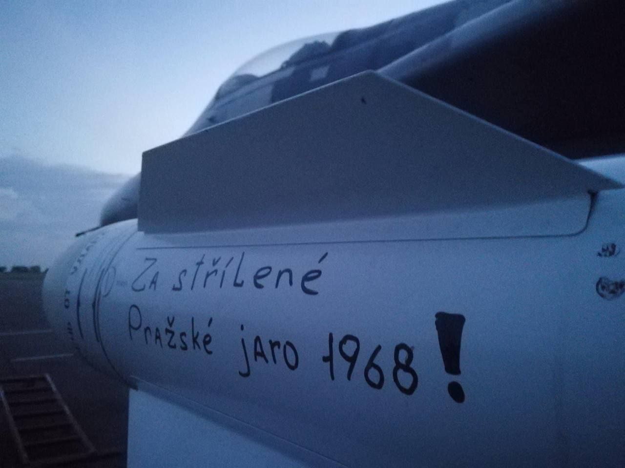 R-27 Missile on Ukrainian MiG-29: “For the 1968 Prague Spring Shot!”