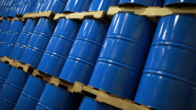 Russia’s oil and gas revenue falls 35% in November, Reuters reports