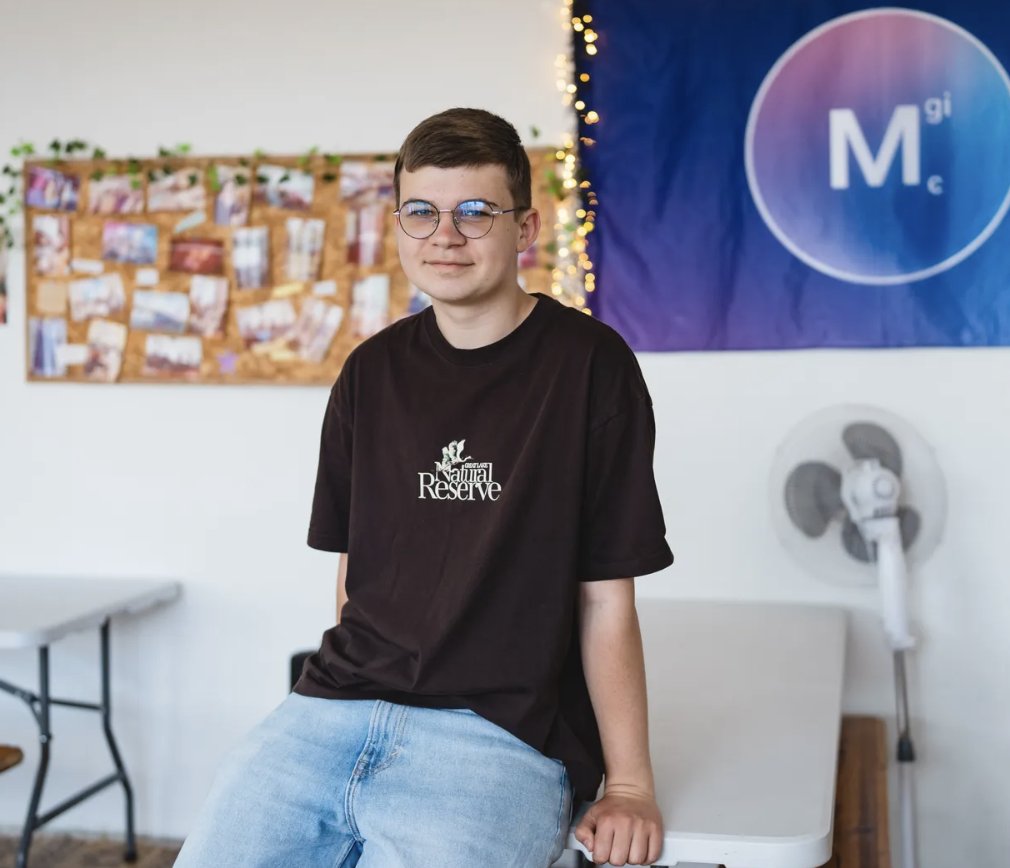 War pushes Ukrainian teen to become school president