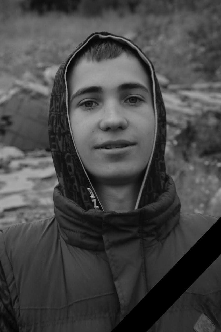 Russia Killed 18-Year-Old Mykola Yarovyi