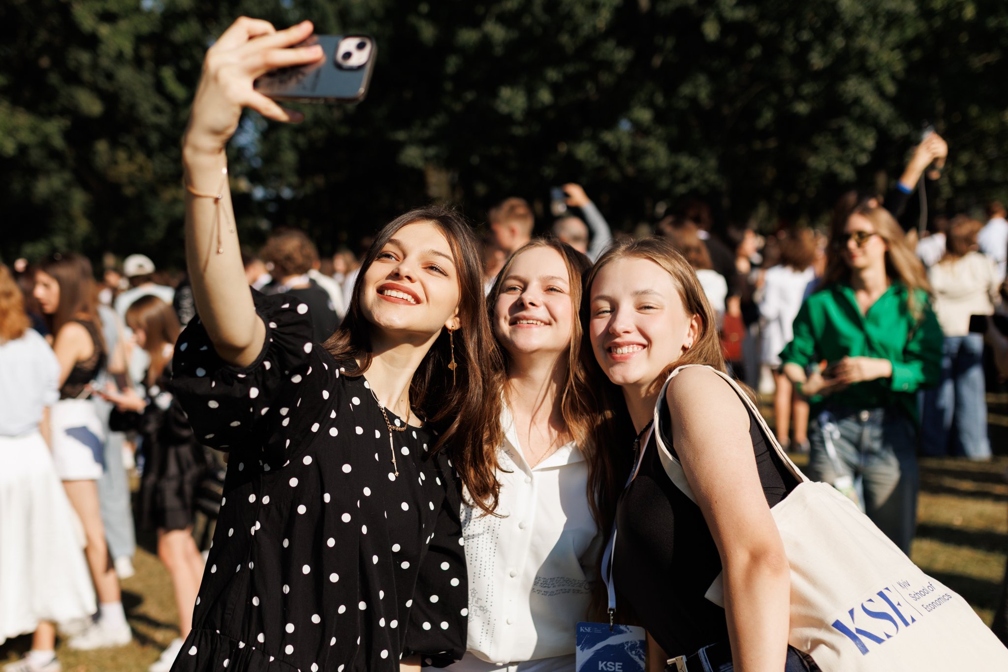 Donate to Kyiv School of Economics to Rebuild Ukraine with European Values