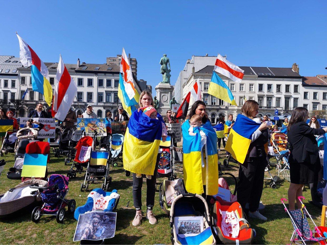 Belarusians and Ukrainians rally in Brussels against Lukashenka’s airbase role