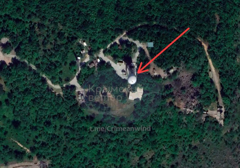 Attack on Russian unit in occupied Crimea near Lazurne