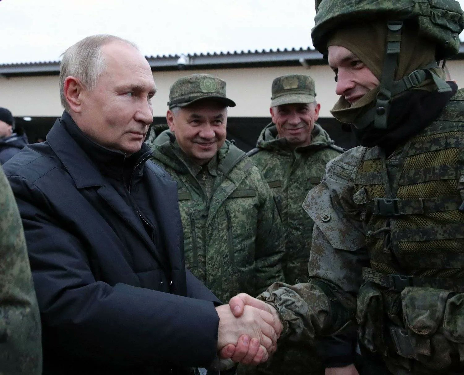 Putin’s meat grinder: Russia lost 35,203 troops in April with no major gains