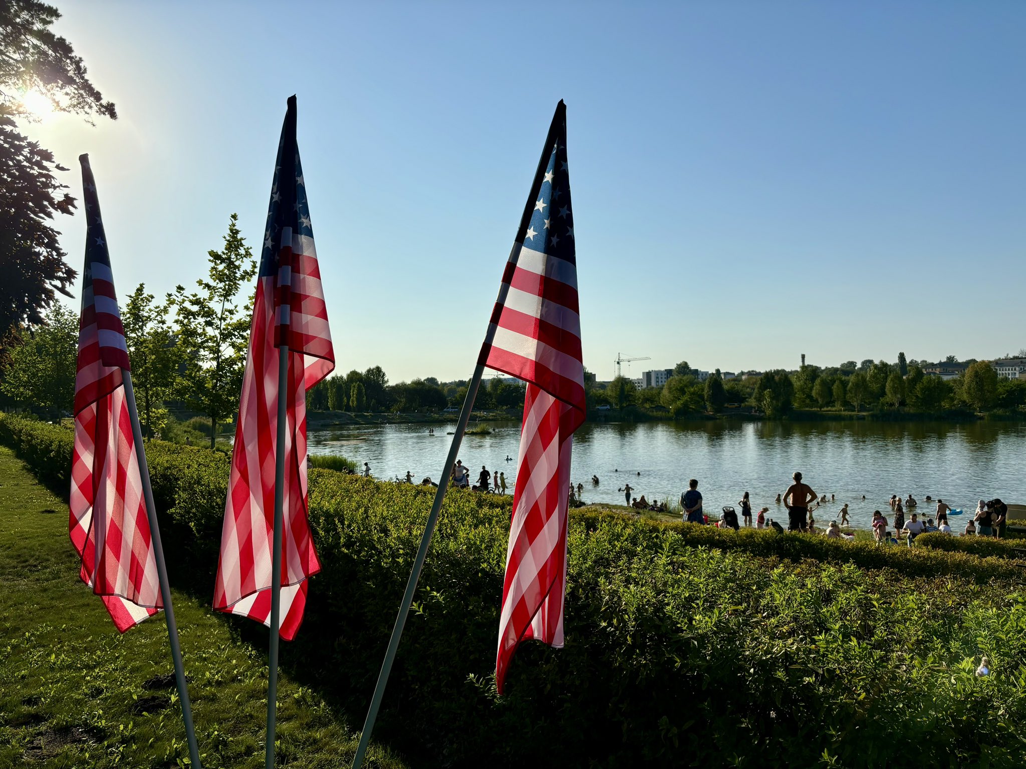 Bucha celebrates America Day with BBQ, music, and iconic figures
