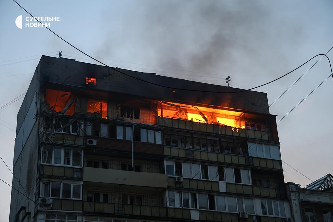 Russian missiles hit Kyiv, killing two and injuring 16