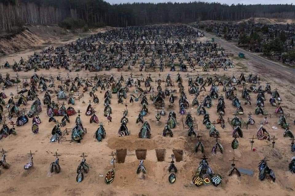 Hundreds of fresh mass graves in Ukraine