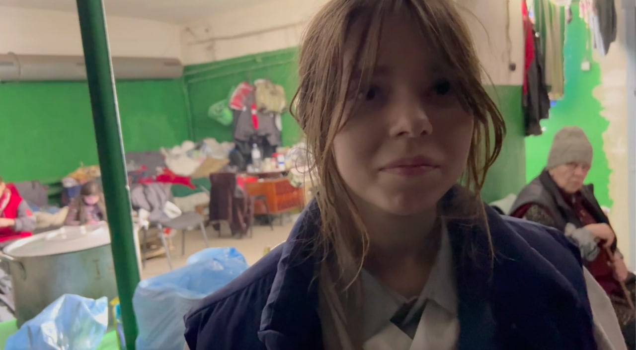 Mariupol children trapped in Azovstal shelters as green corridors fail