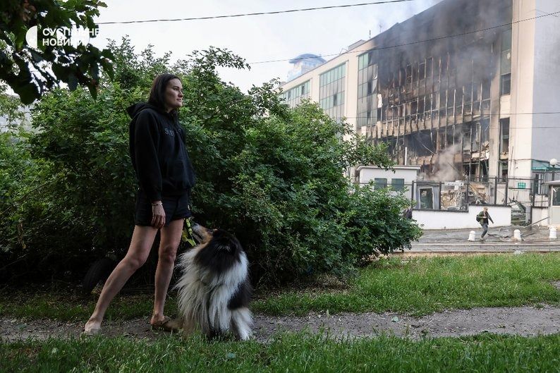 Russia kills a woman in Kyiv in one of worst air attacks