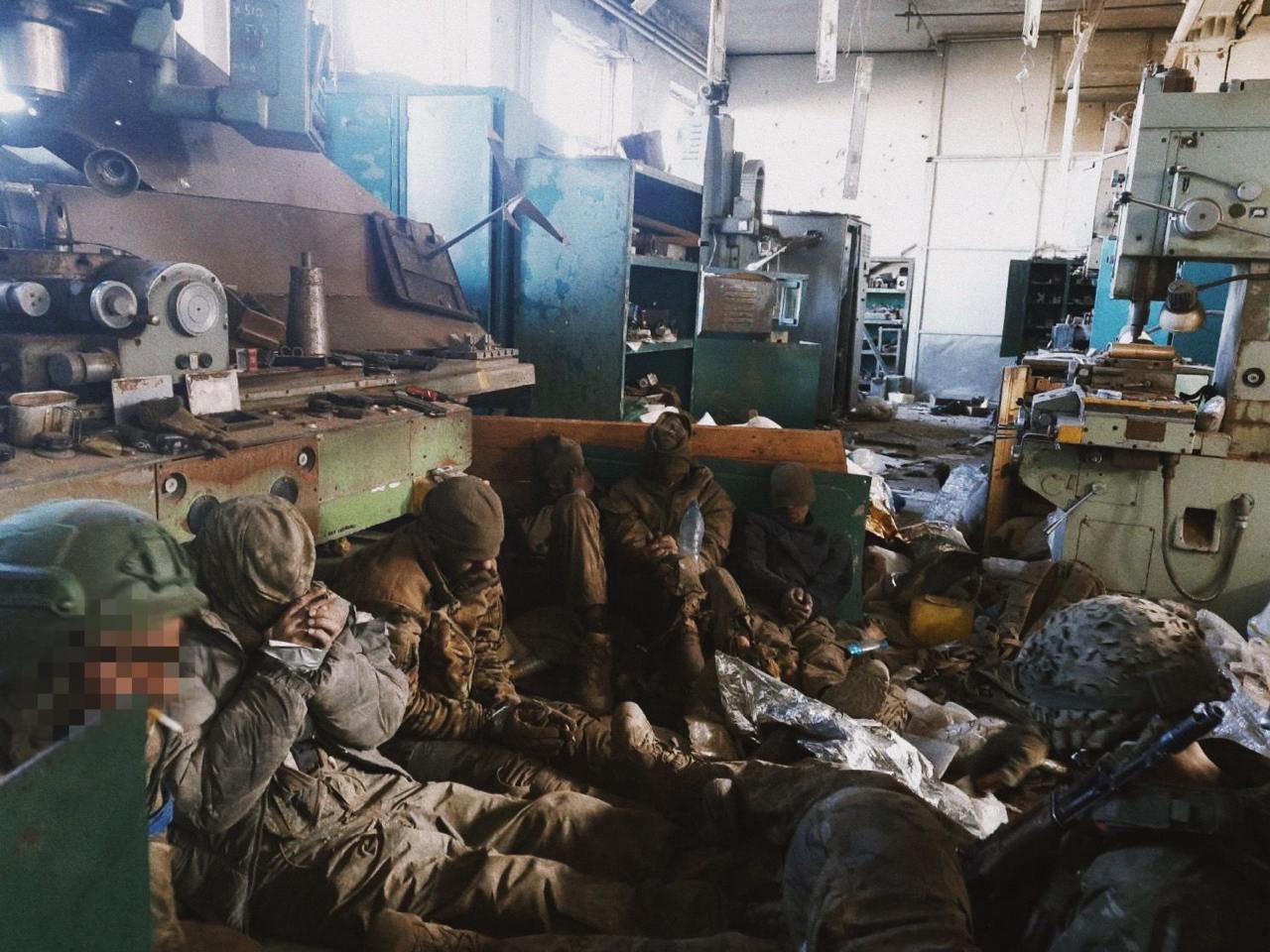 Ukraine’s GUR captures Russian POWs in Vovchansk plant sortie