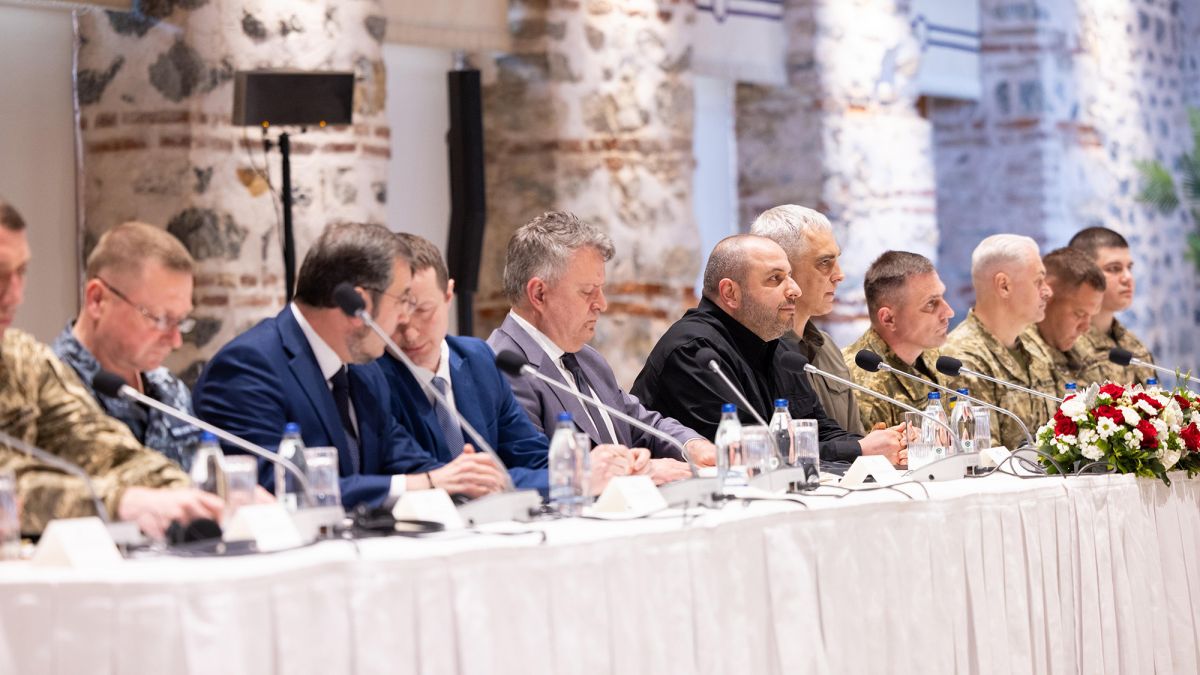Ukraine serious about Russia negotiations, Zelenskyy approves delegation