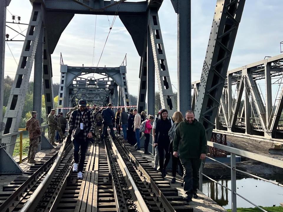 Bridge destroyed during Irpin evacuation train, now operational again