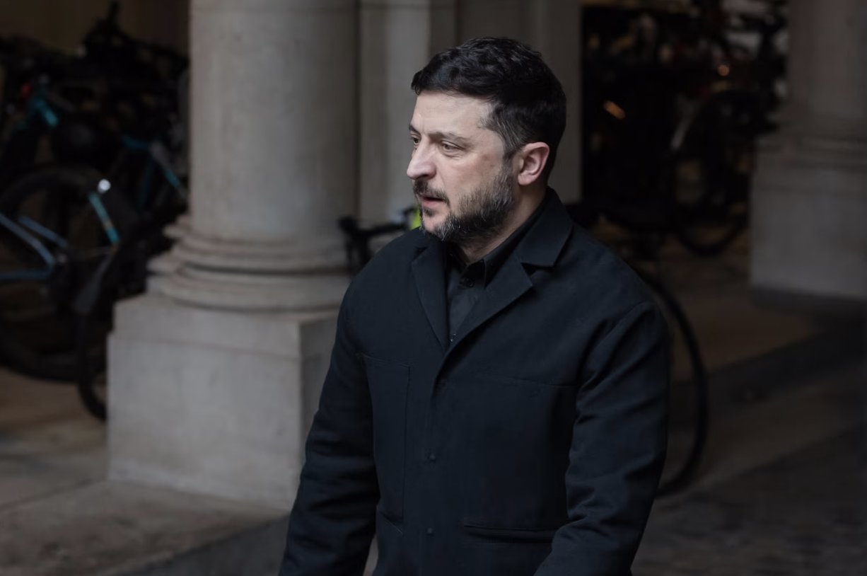 Zelenskyy rewrites Trump’s peace plan with ‘yes, but’ strategy