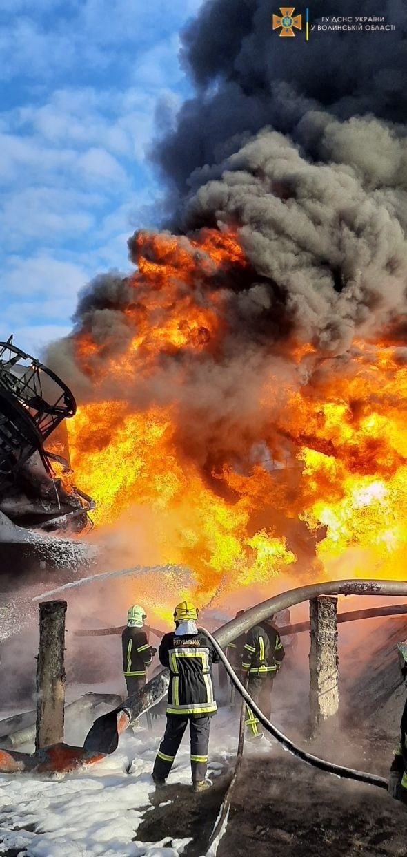 Lutsk: Rescuers battle blaze after enemy shelling at fuel storage enterprise