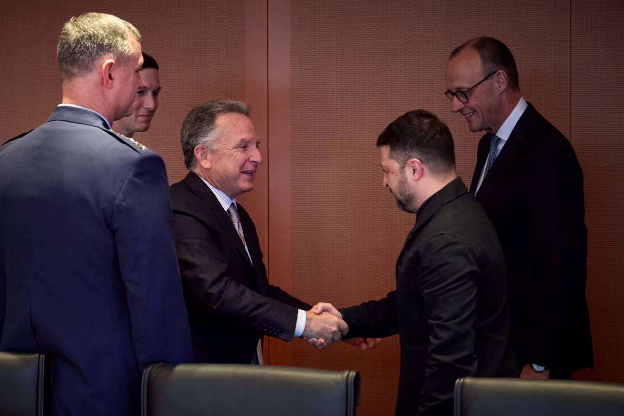 Ukraine and US near NATO Article 5 guarantees, dispute territory