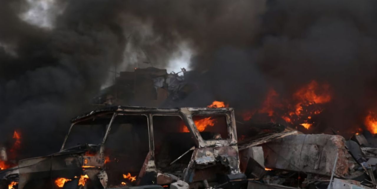 Russia attacks Dnipro, injuring 6 including baby; air defenses down 2 missiles.