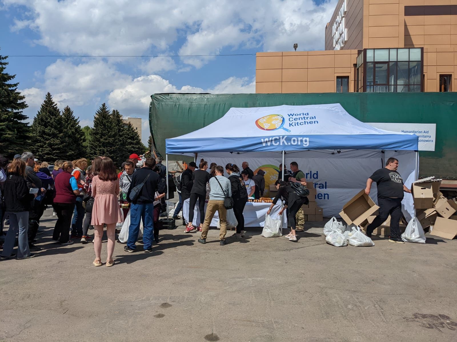 Missile strike hits Lozova cultural center after WCK food delivery