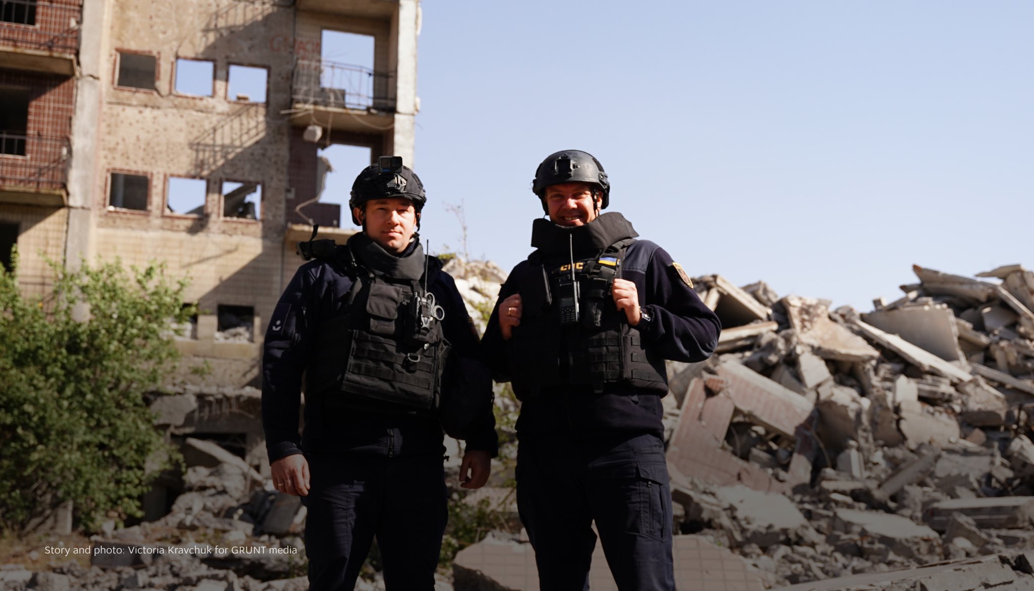 Rescuers fall back to continue saving lives as frontline advances