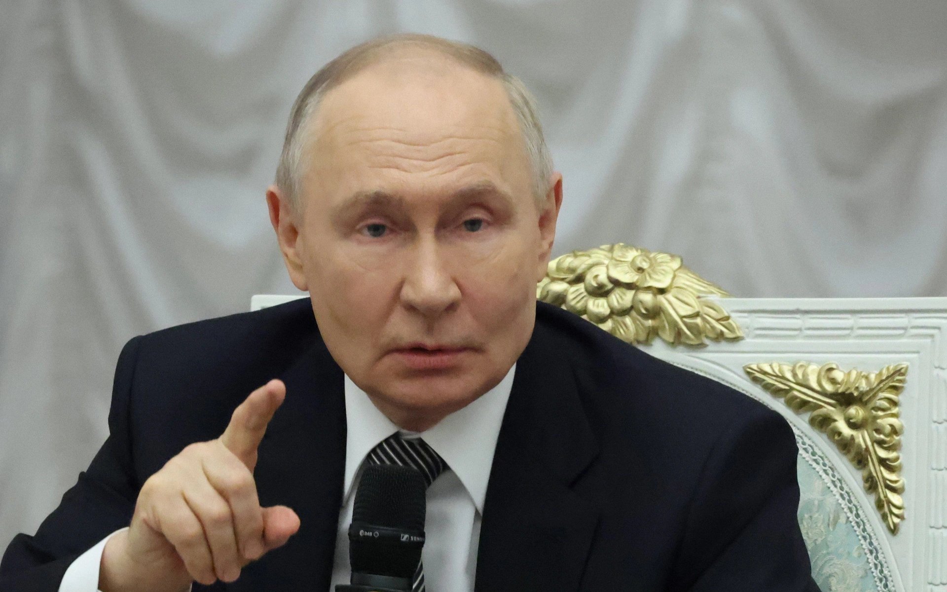 Putin’s easy war legitimacy broken by Ukraine’s resistance