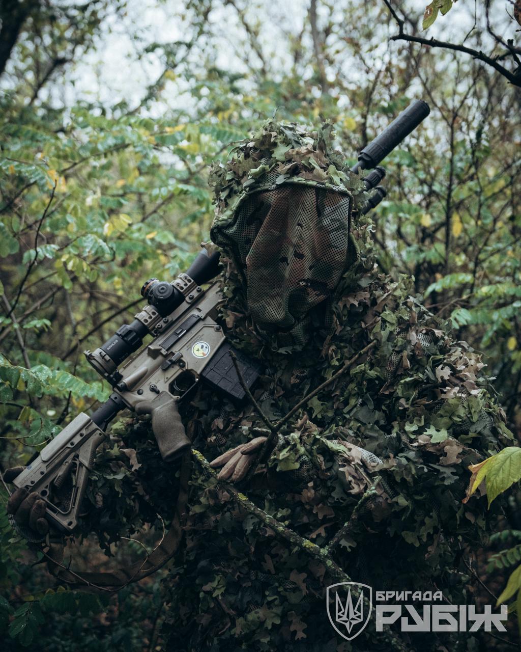 Ukrainian snipers targeting Russian occupiers on sovereign land